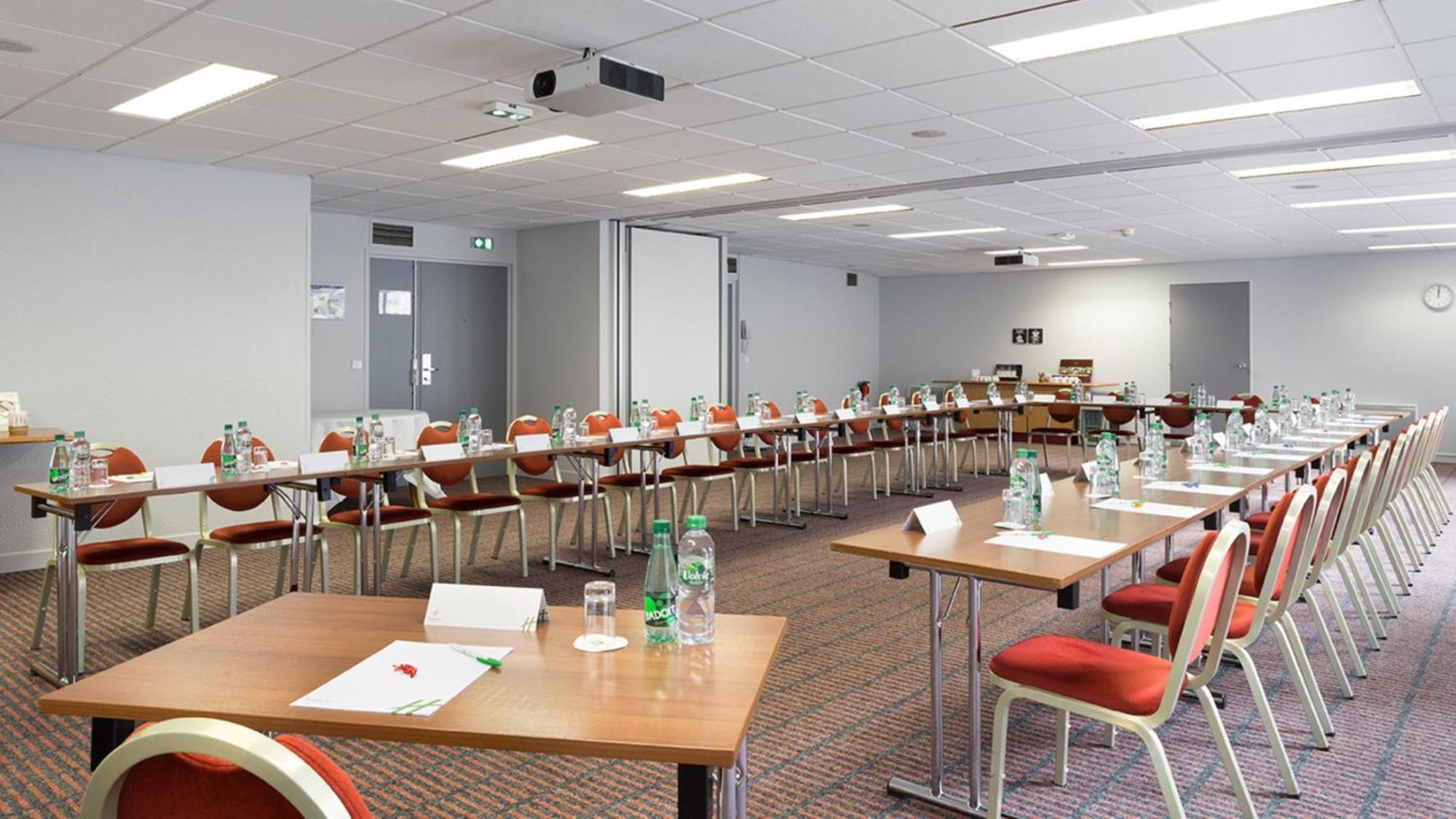 Holiday Inn Clermont Ferrand Centre By Ihg Eksteriør billede