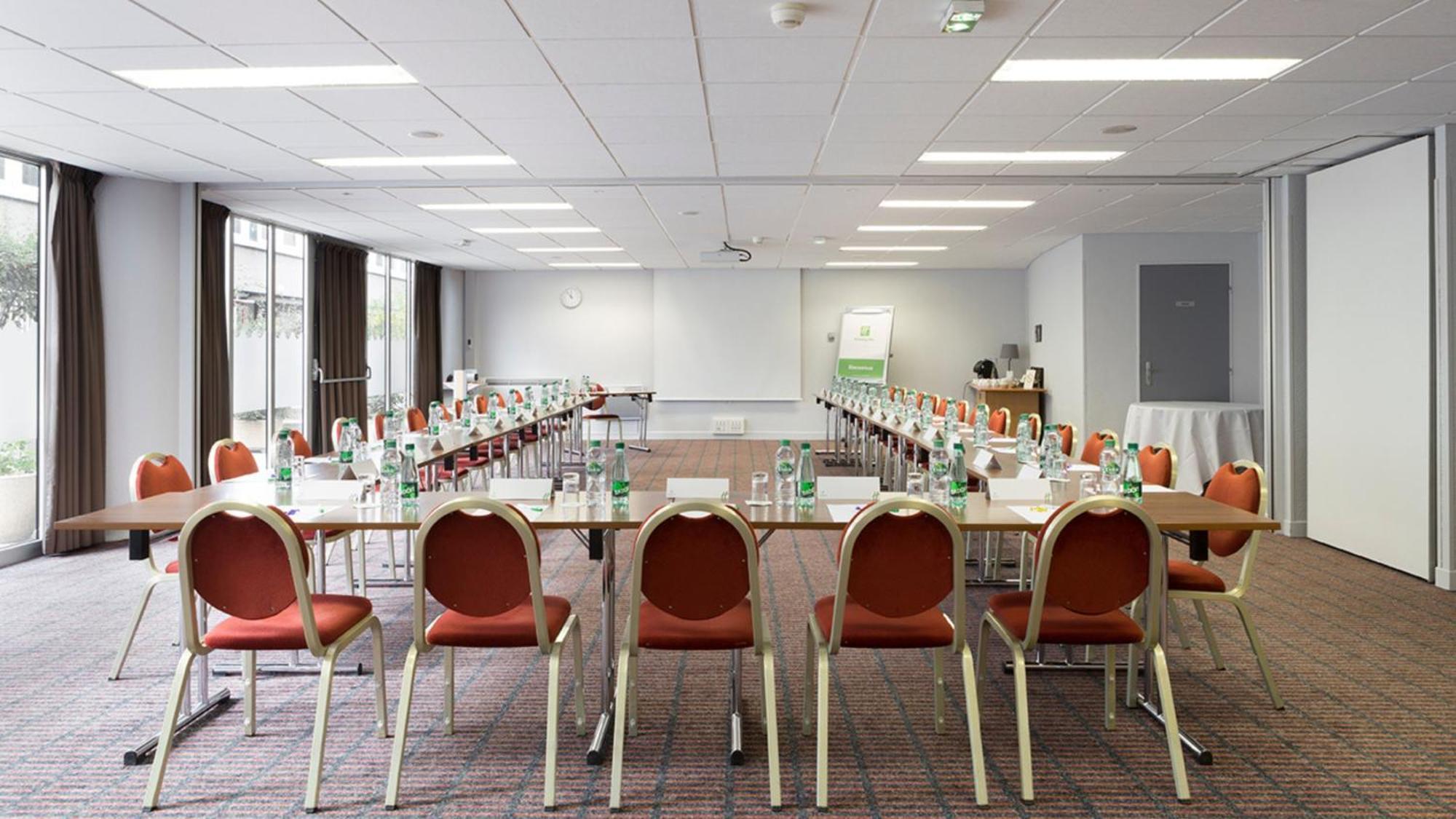 Holiday Inn Clermont Ferrand Centre By Ihg Eksteriør billede